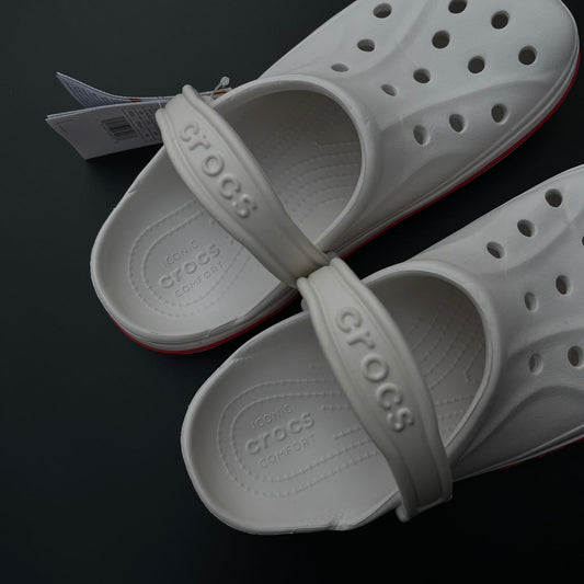 Crocs Bayaband Clogs (White-Red)